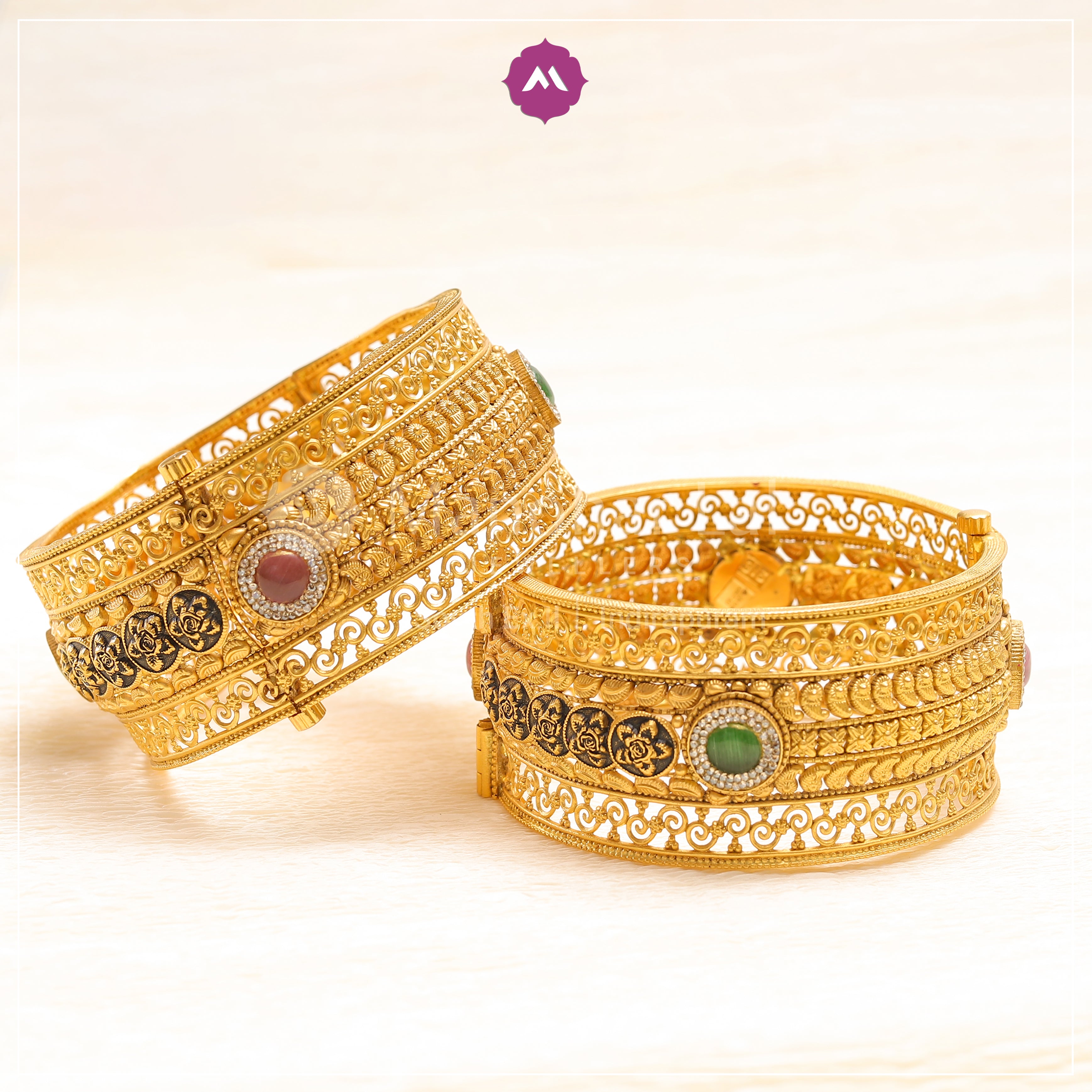Gold Bangle MLJ-319