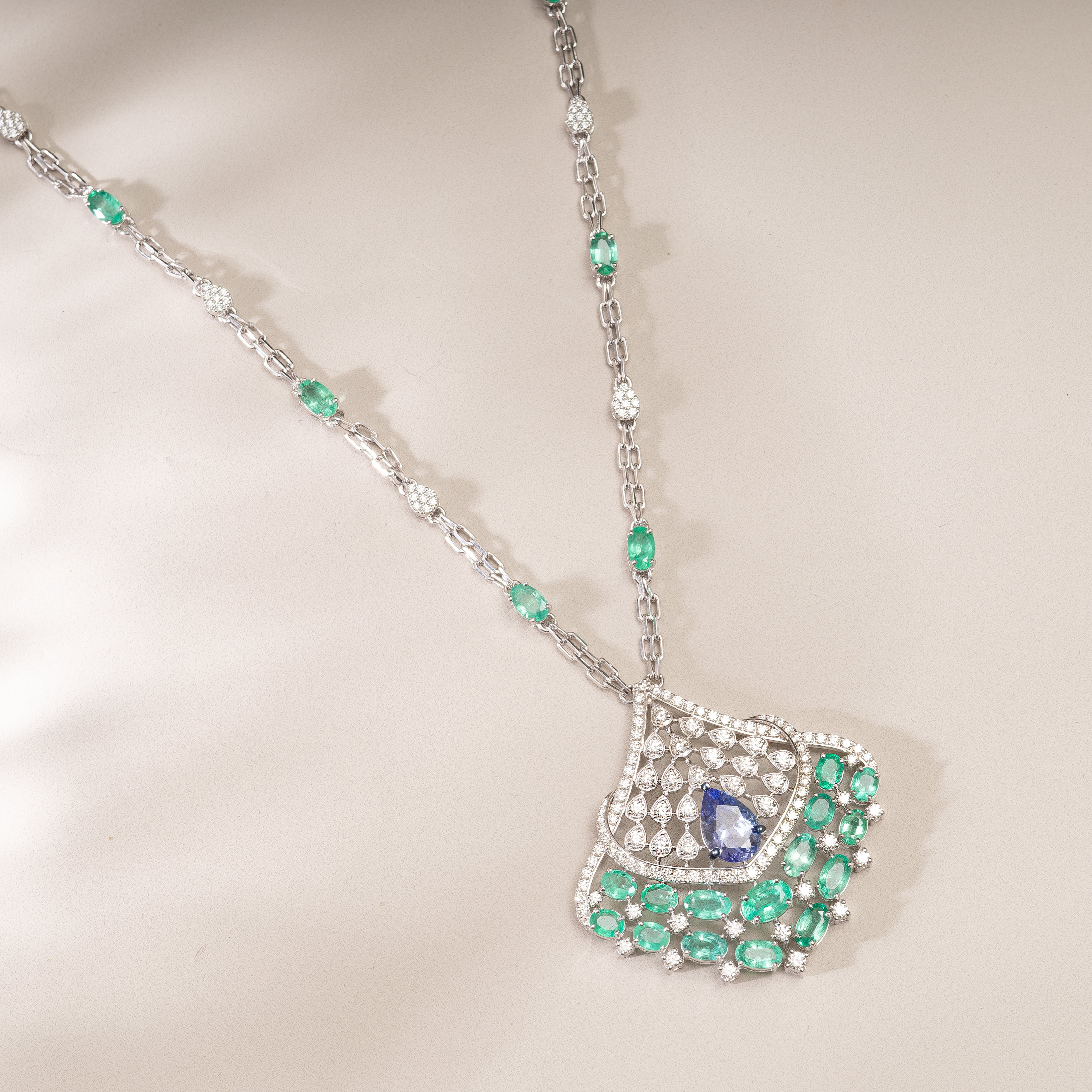 Diamond Pendet Set MLJ-415