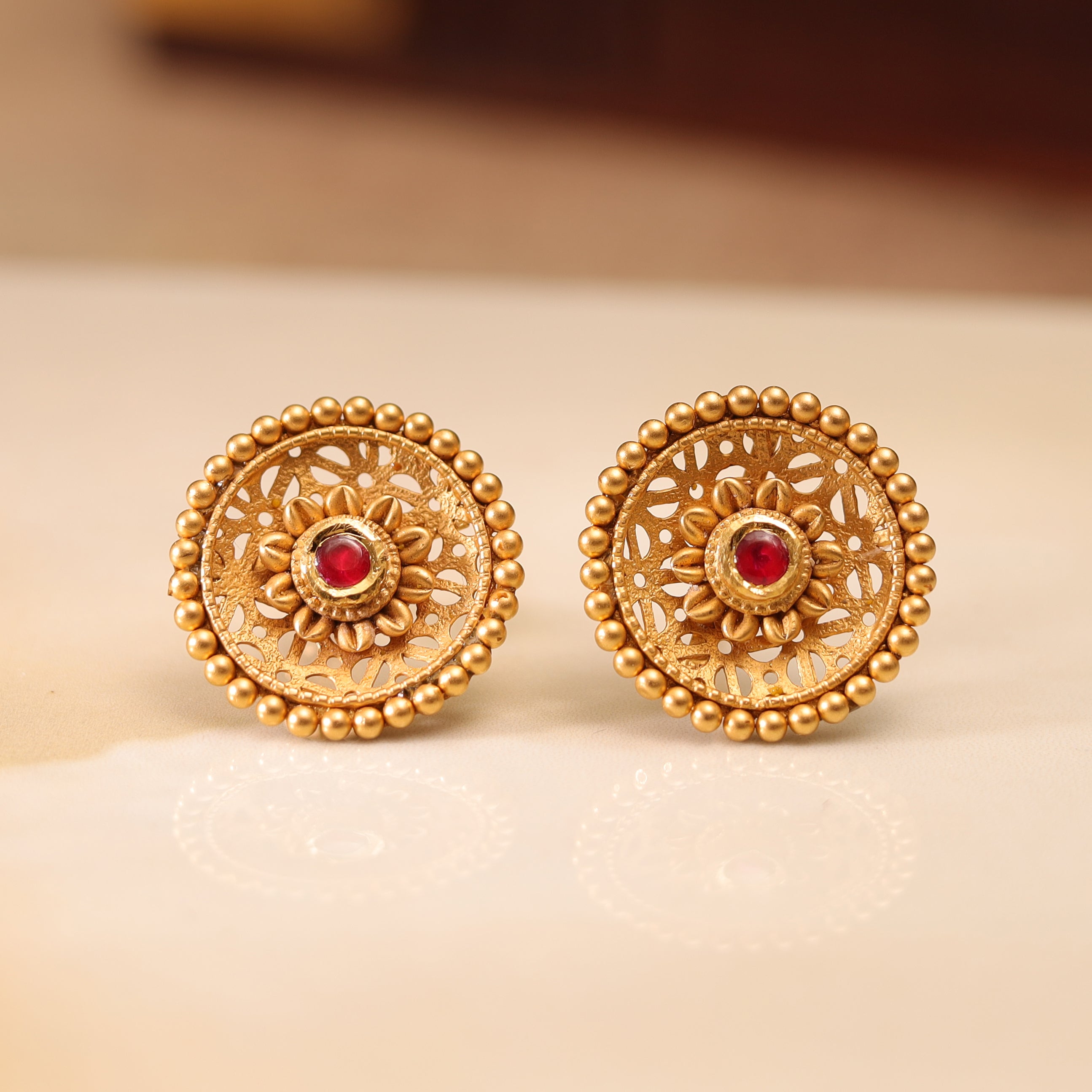 GOLD EARRING MLJ- 597