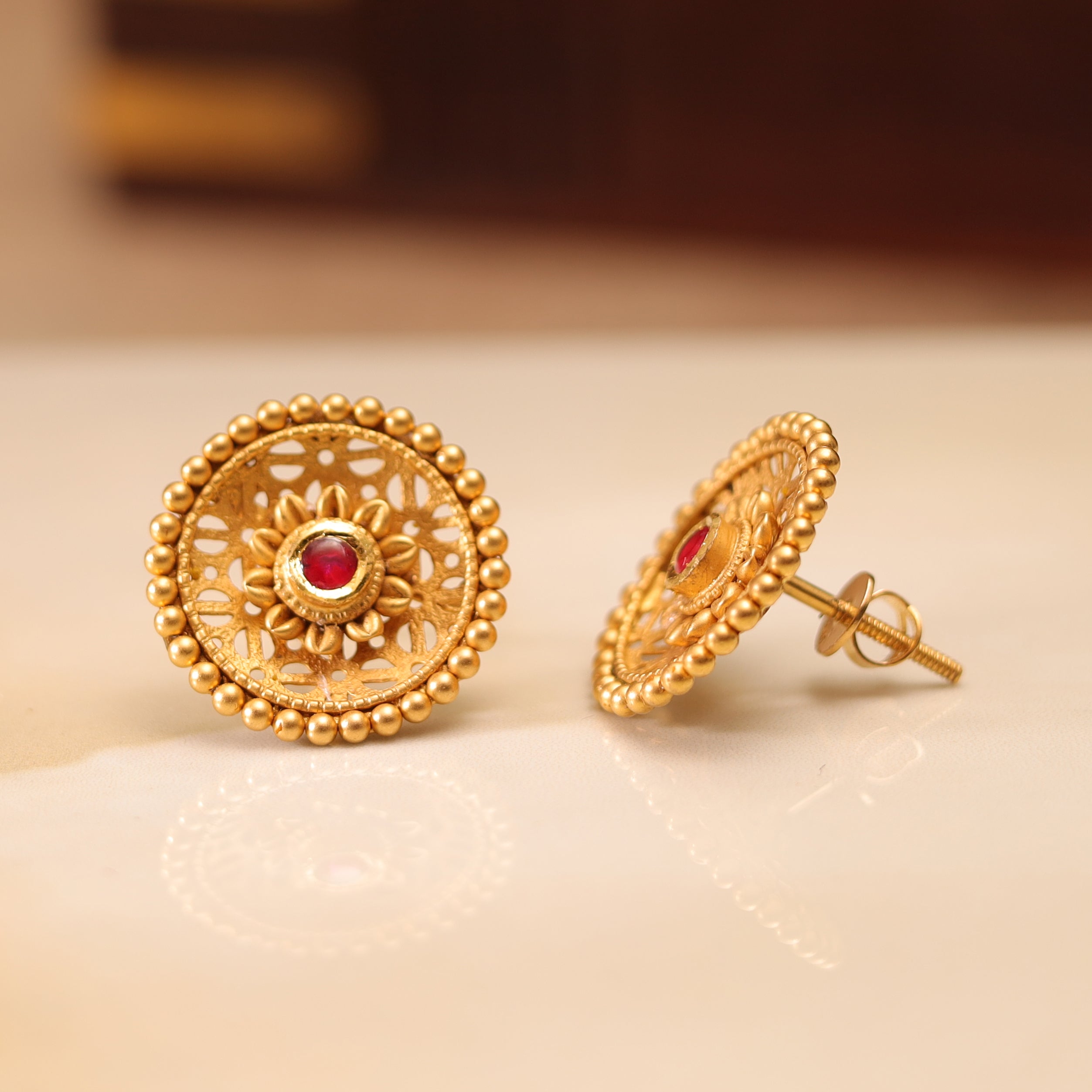 GOLD EARRING MLJ- 597