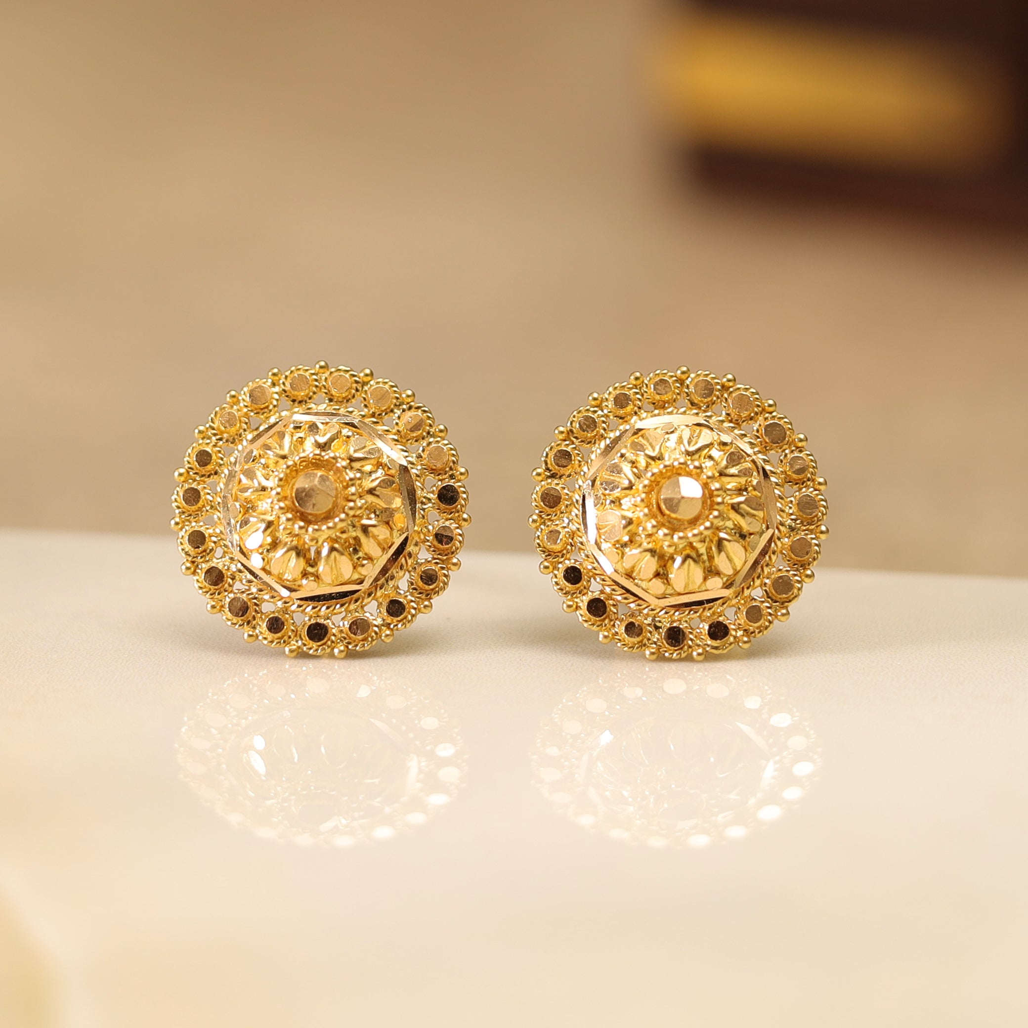 GOLD EARRING MLJ- 598