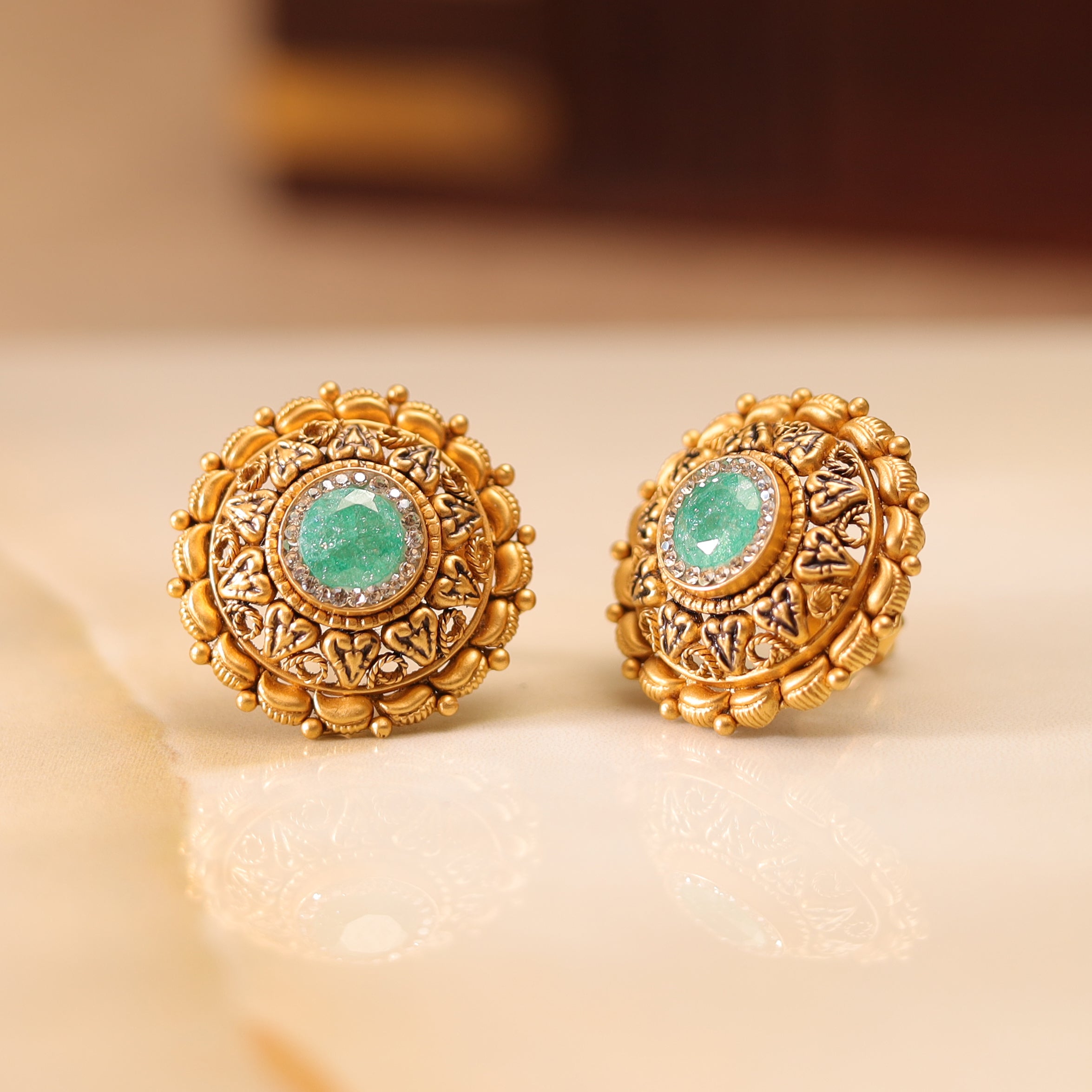 GOLD EARRING MLJ- 605