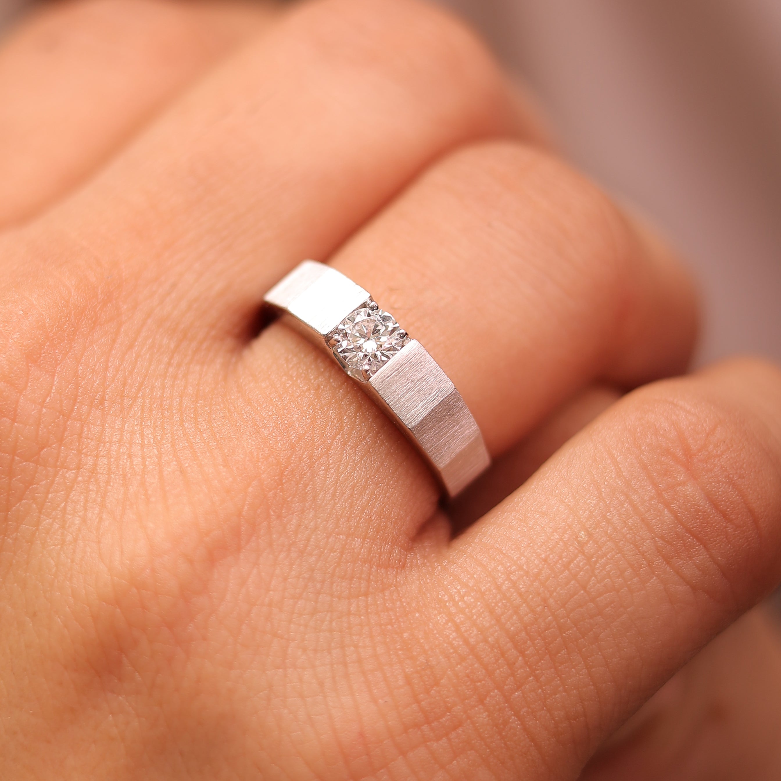 Diamond Ring MLJ- 807