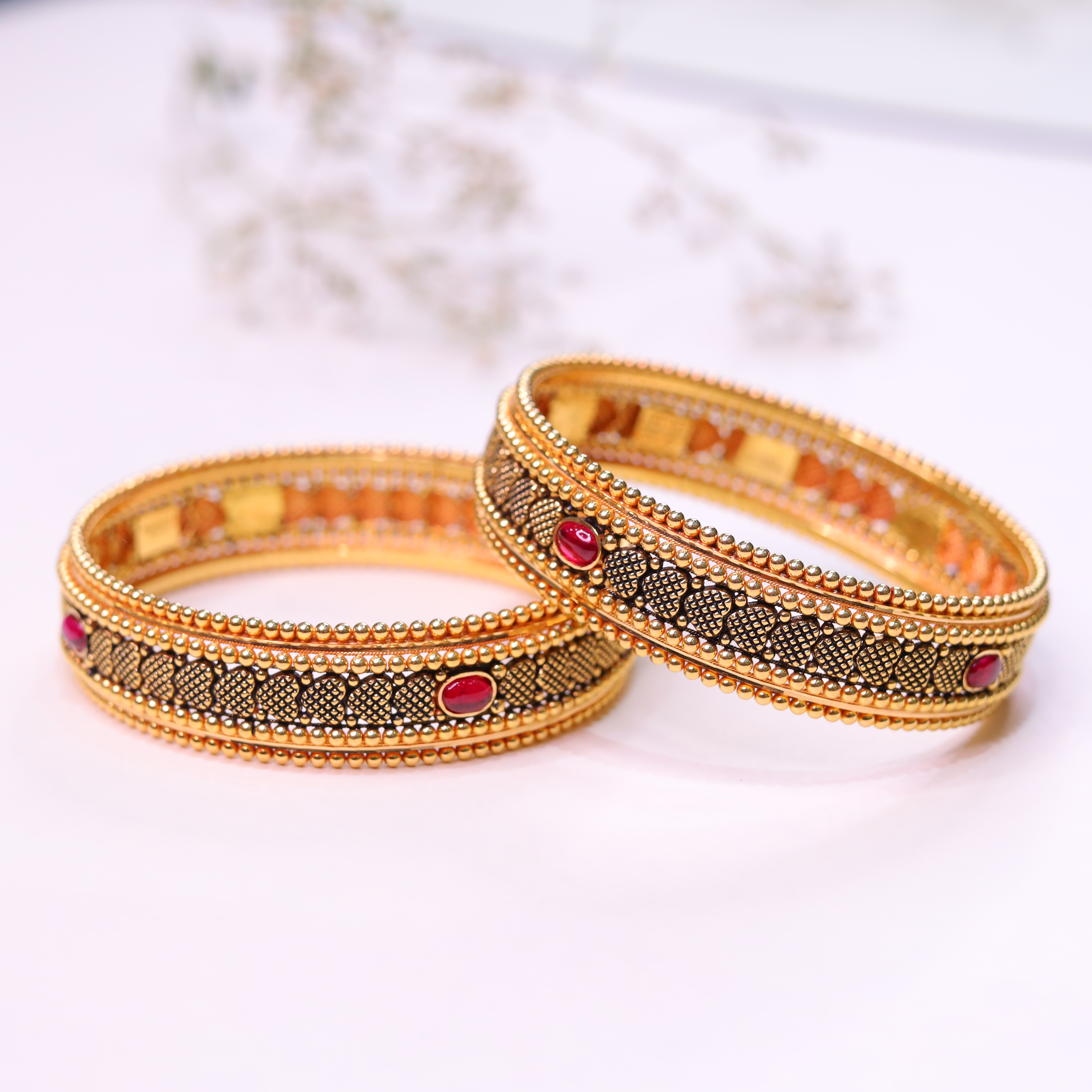 Antique Gold Bangle MLJ-208