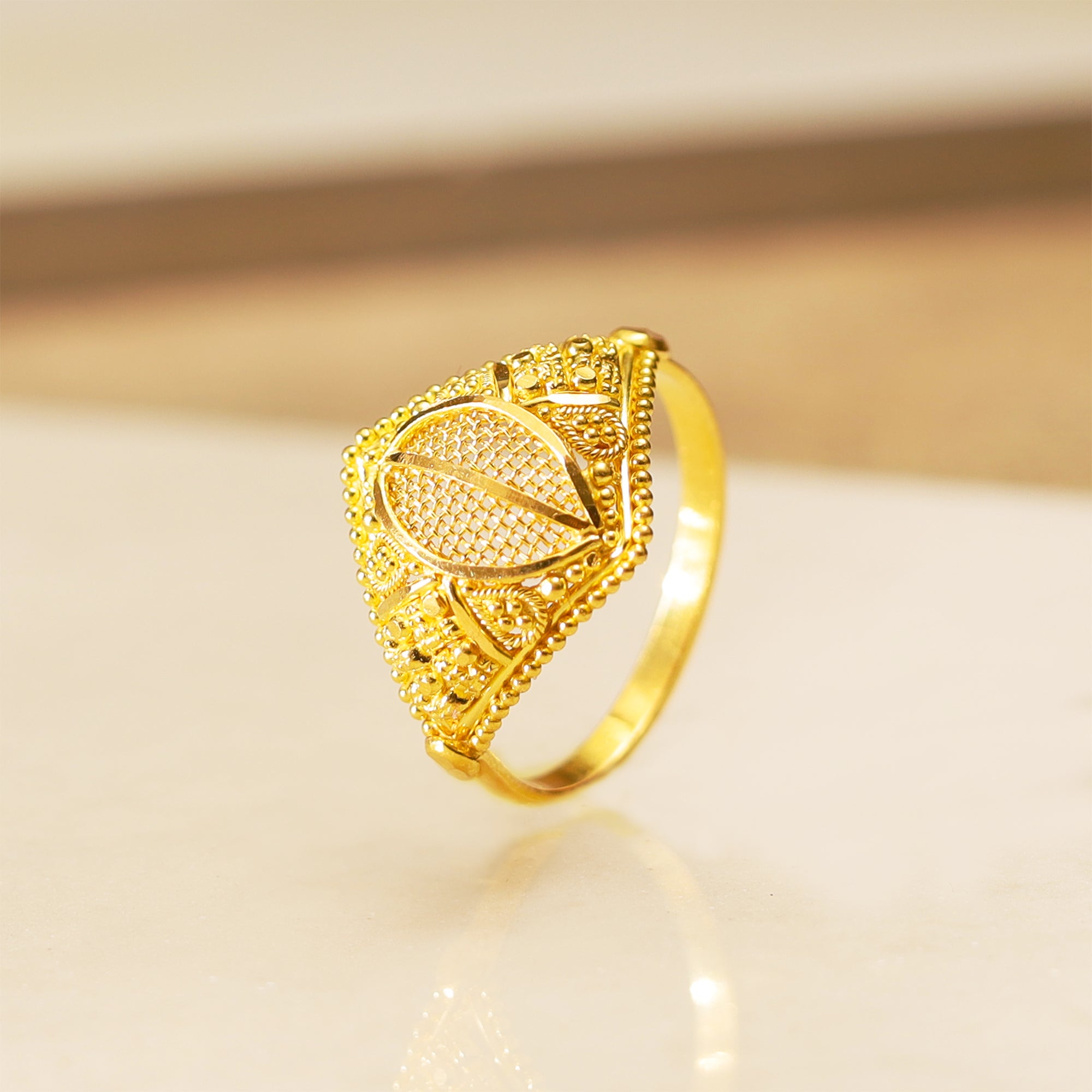 Gold Ring MLJ-568