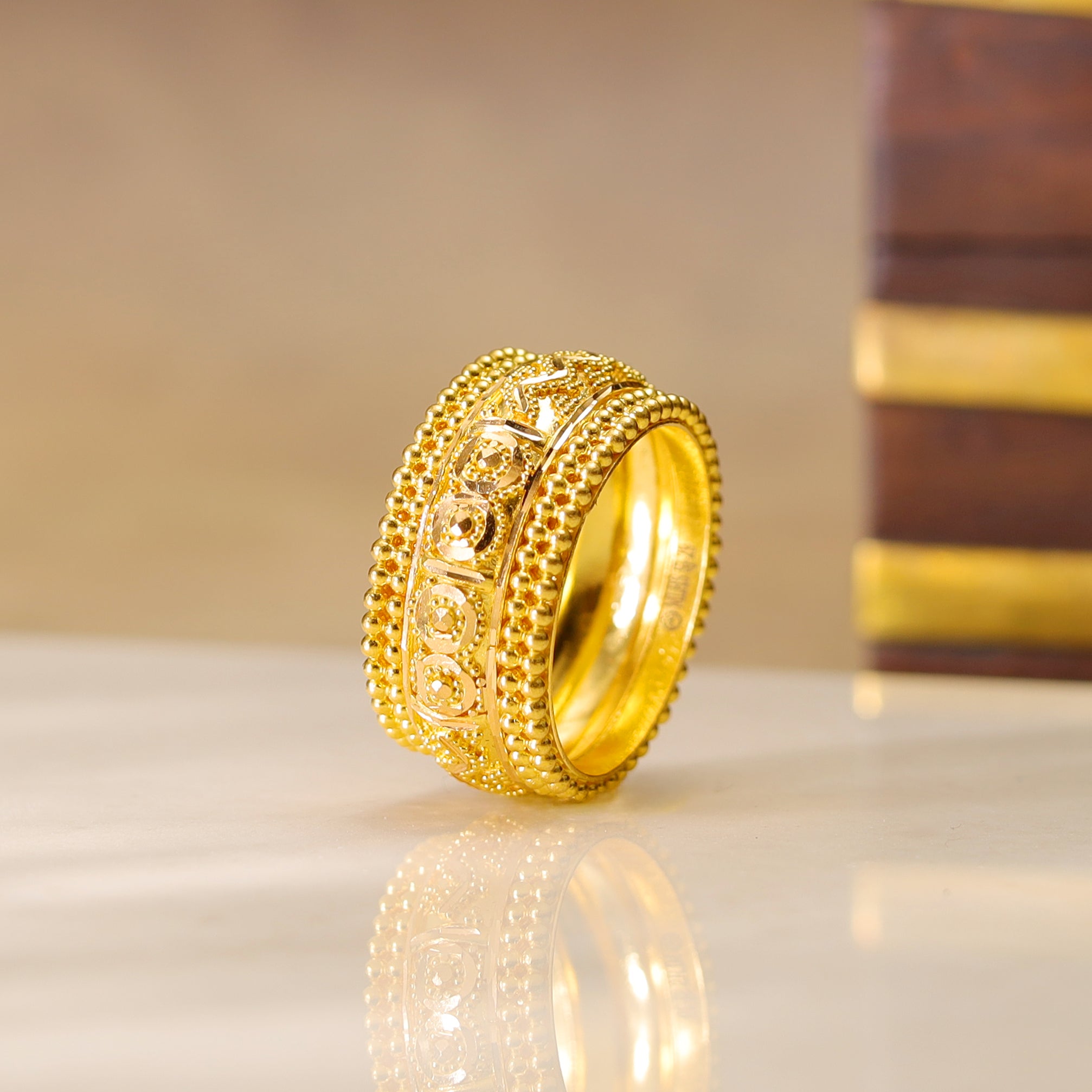 Gold Ring MLJ-557