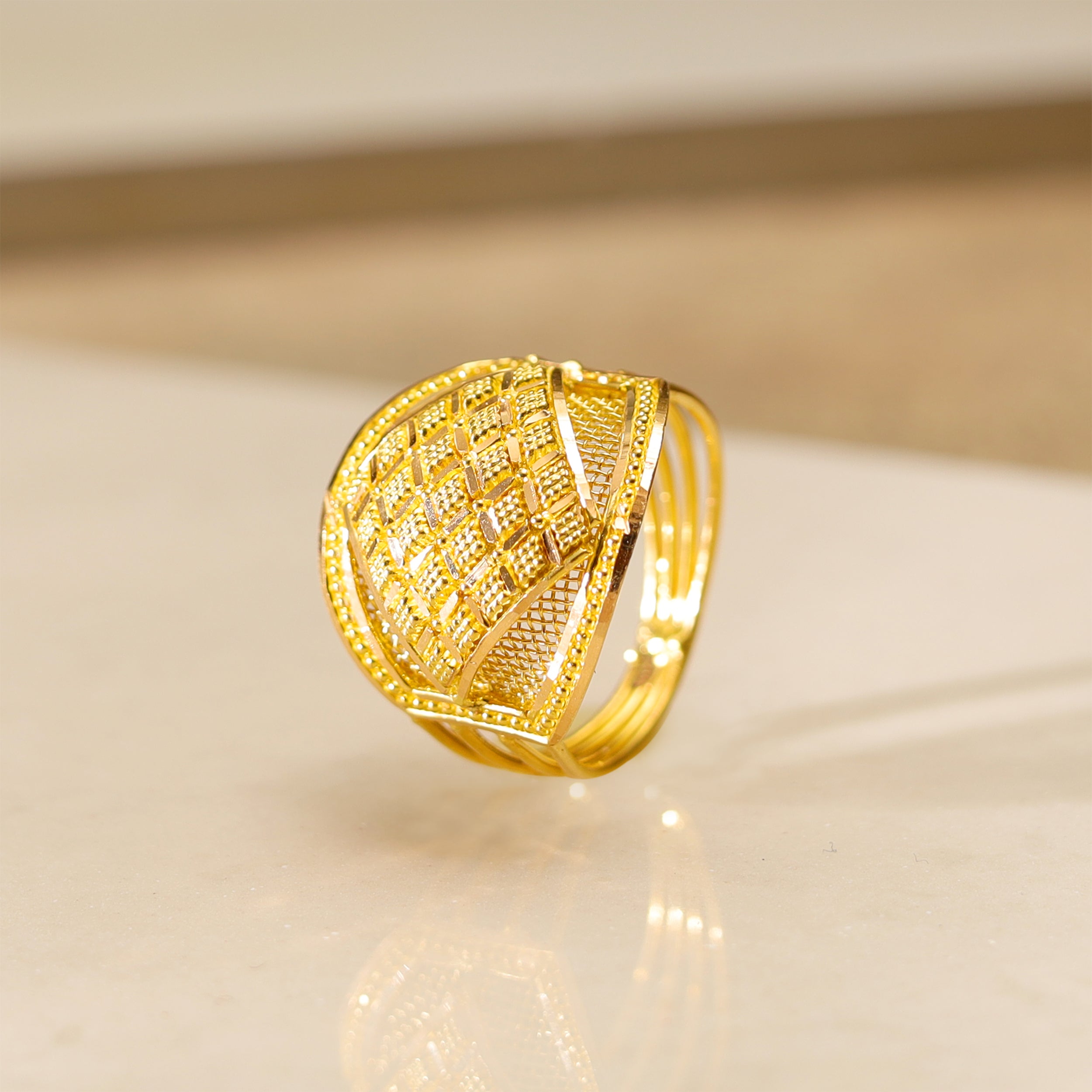 Gold Ring MLJ-573