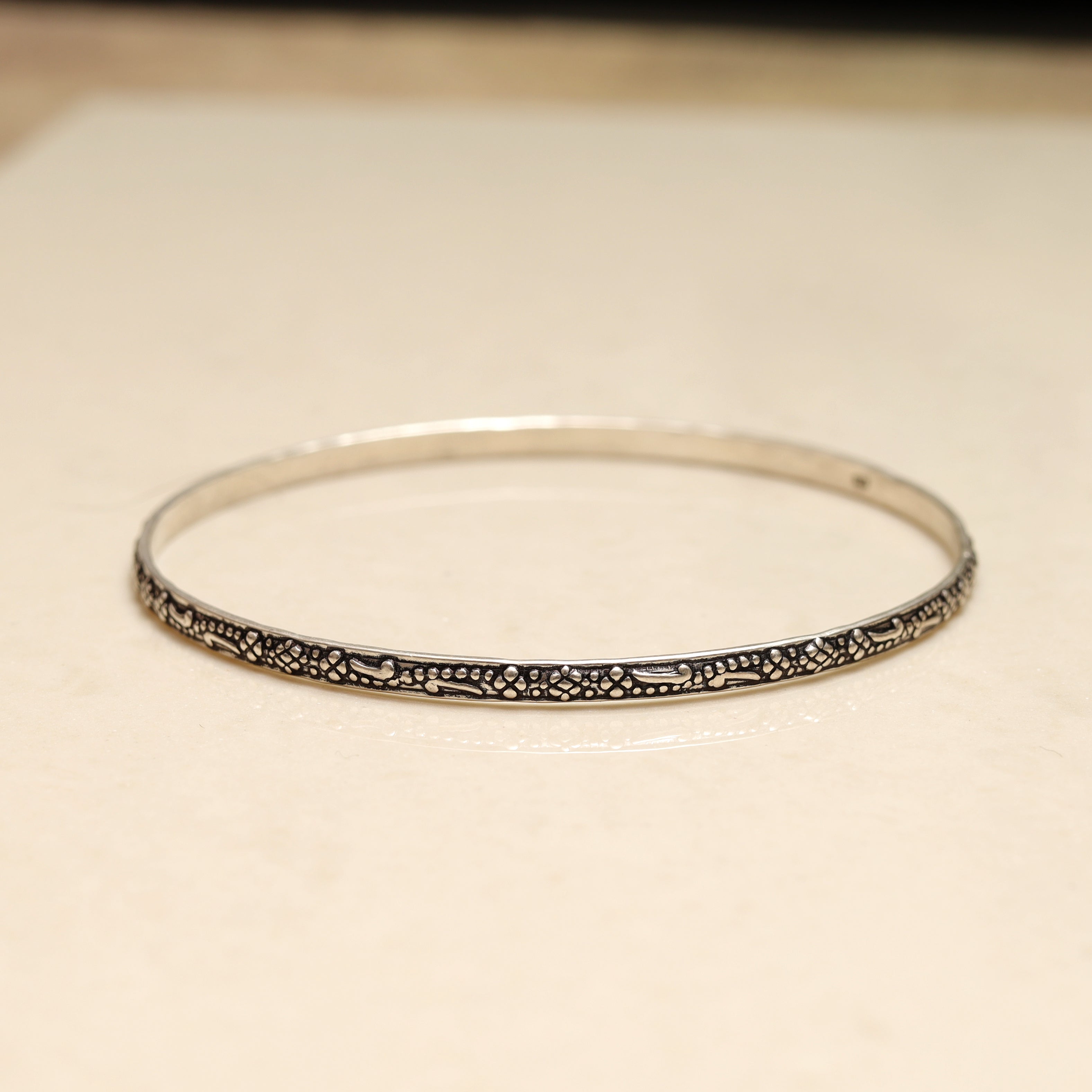 Silver Bangle MLJ-829