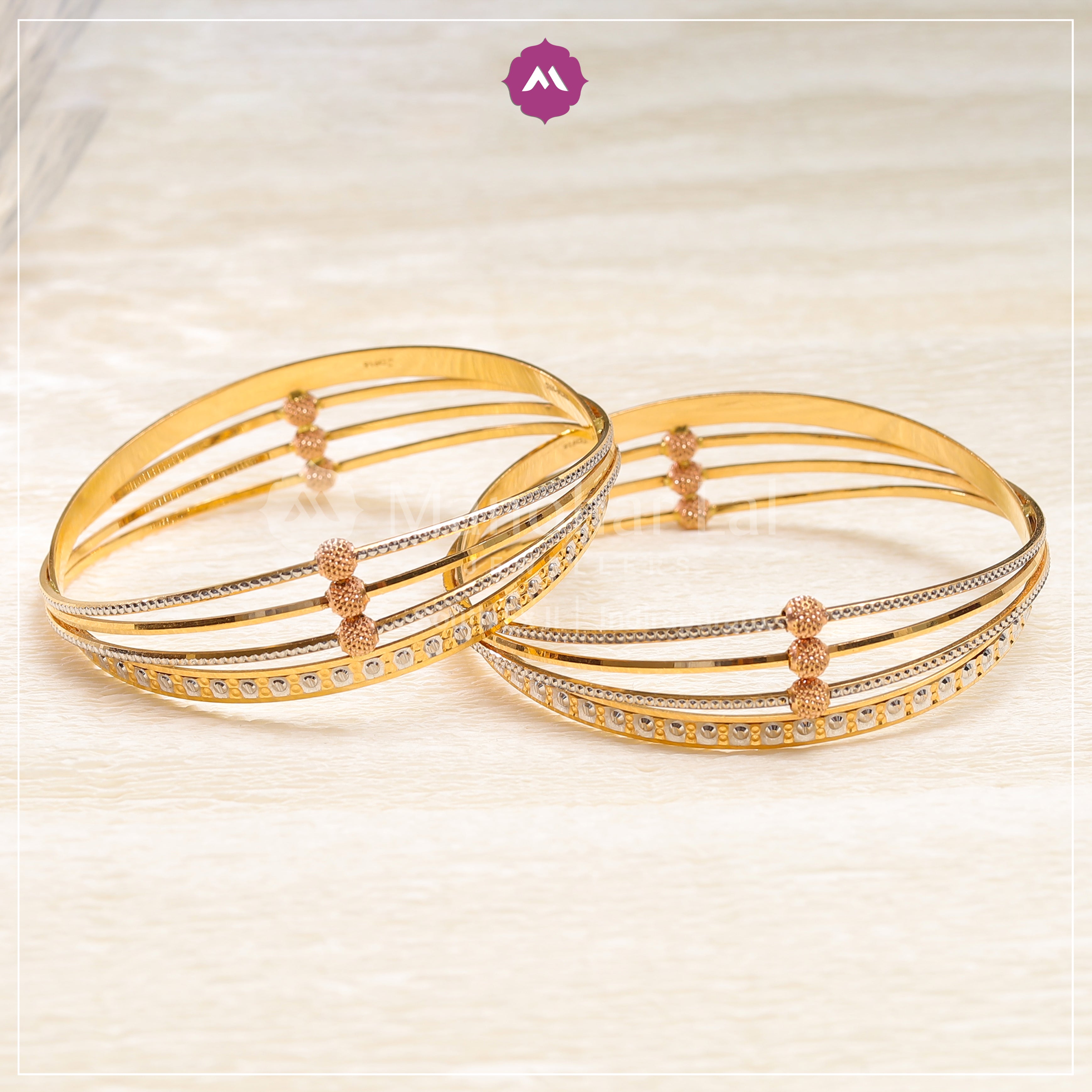 Gold Bangle MLJ-305