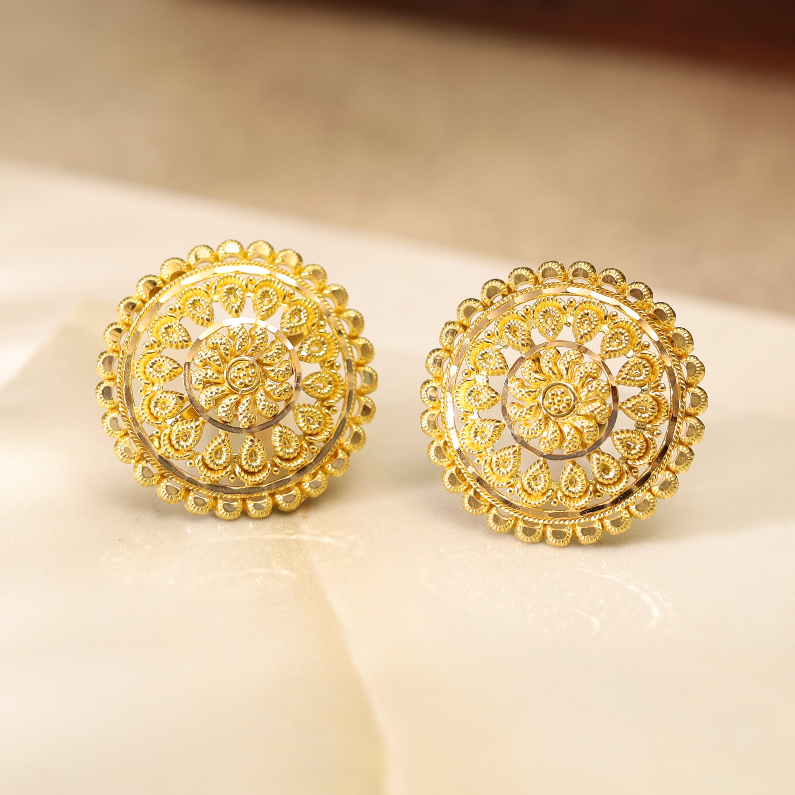 GOLD EARRING MLJ- 594