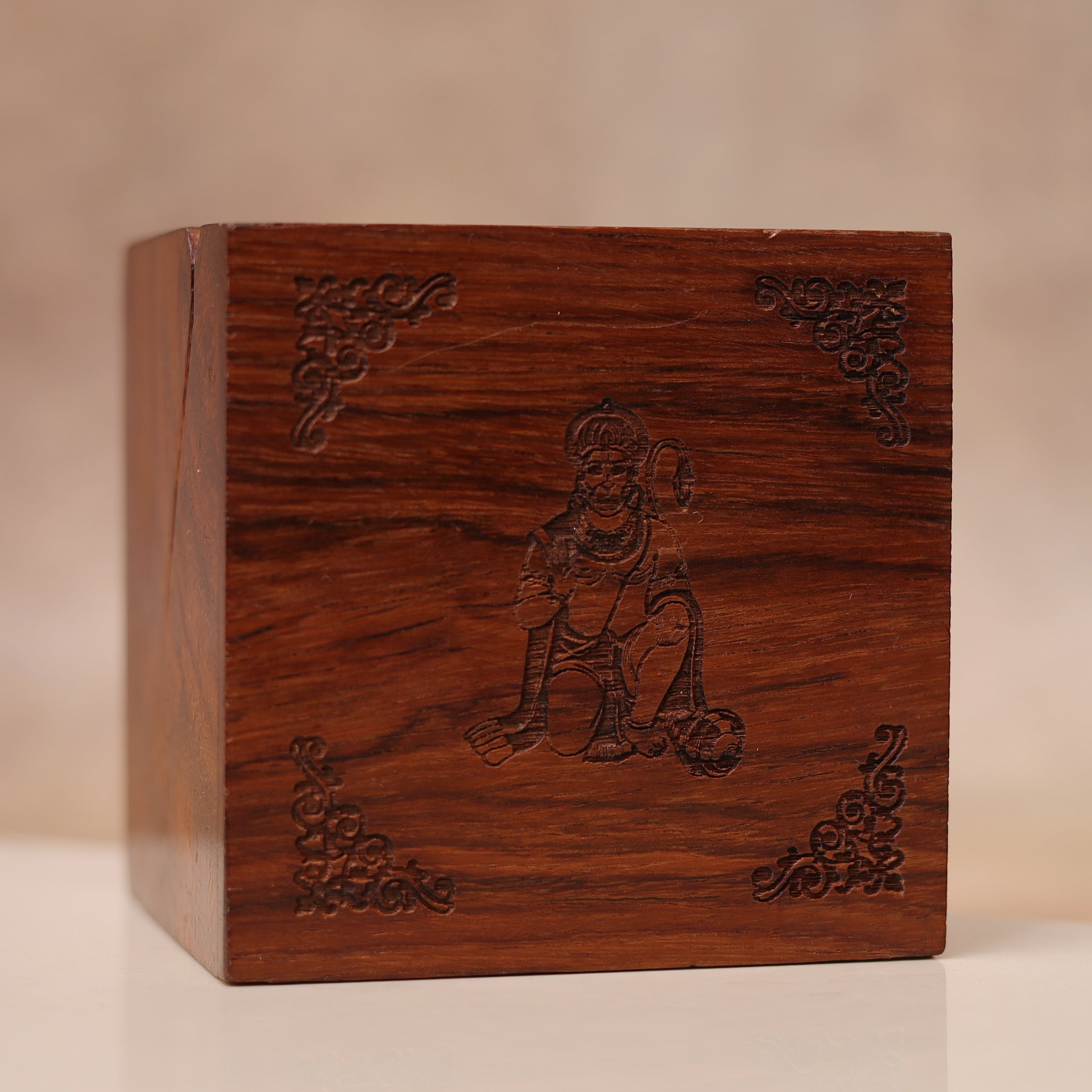 Hanuman Ji Gold MLJ -774