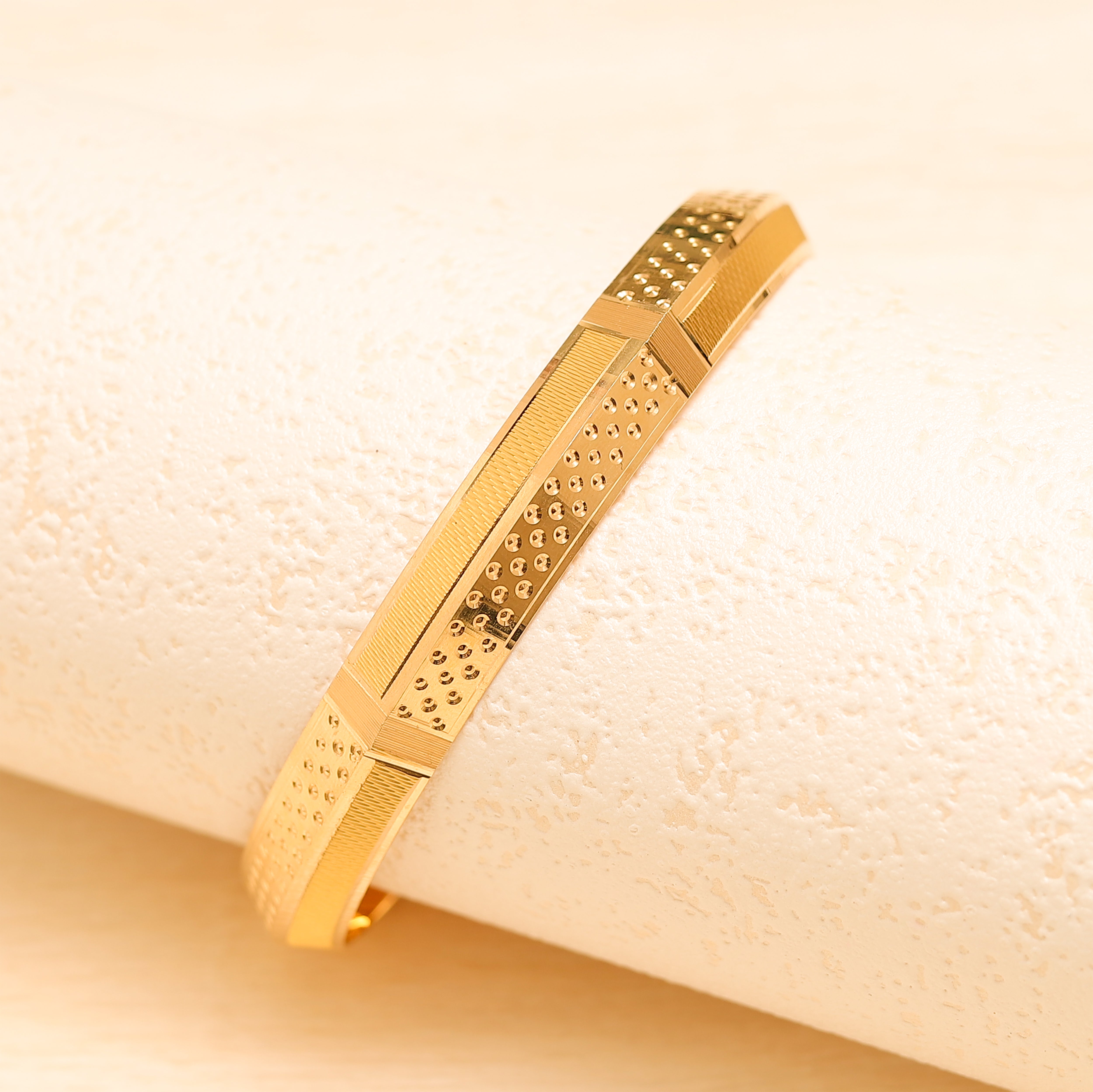 GOLD GENTS KADA MLJ- 581
