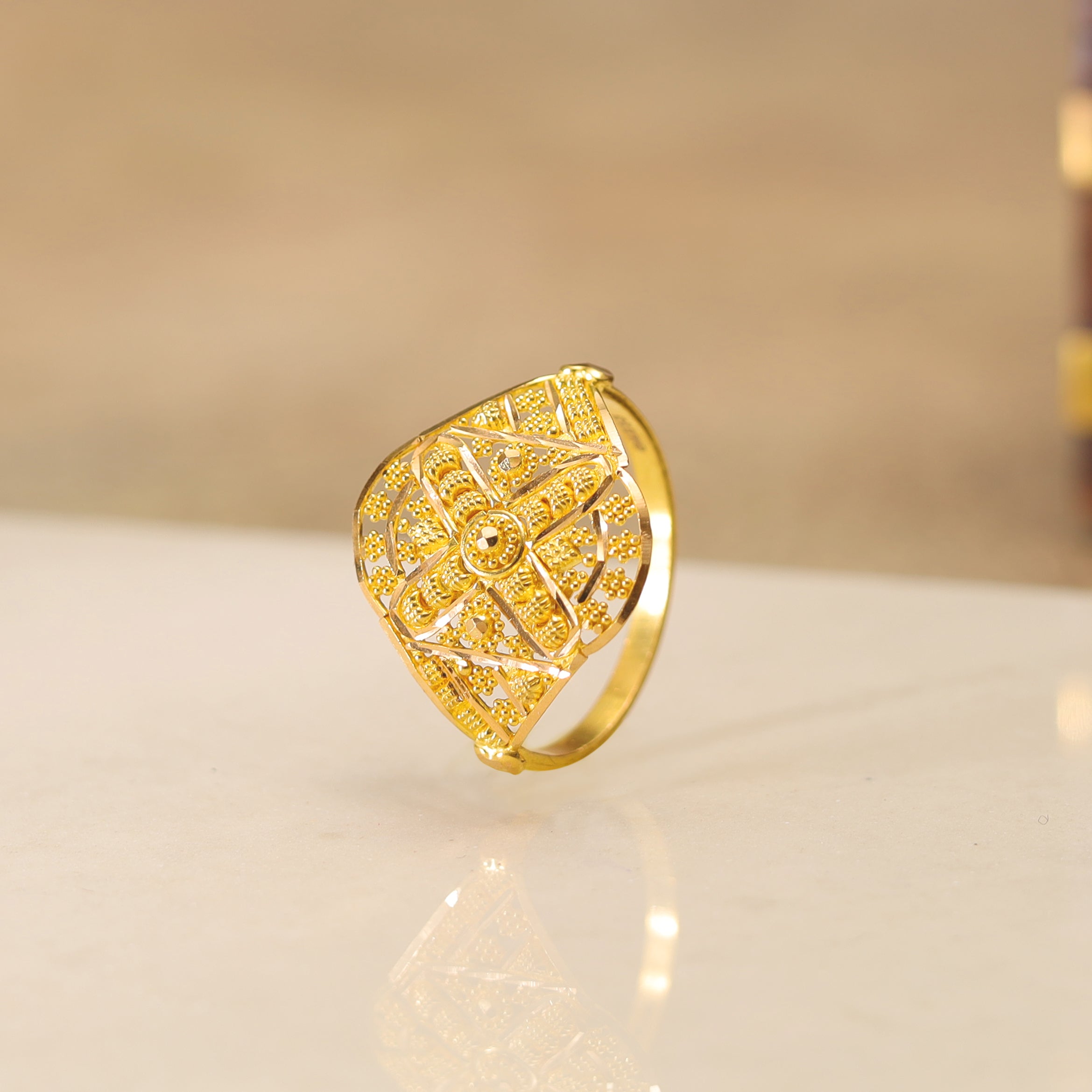 Gold Ring MLJ-577