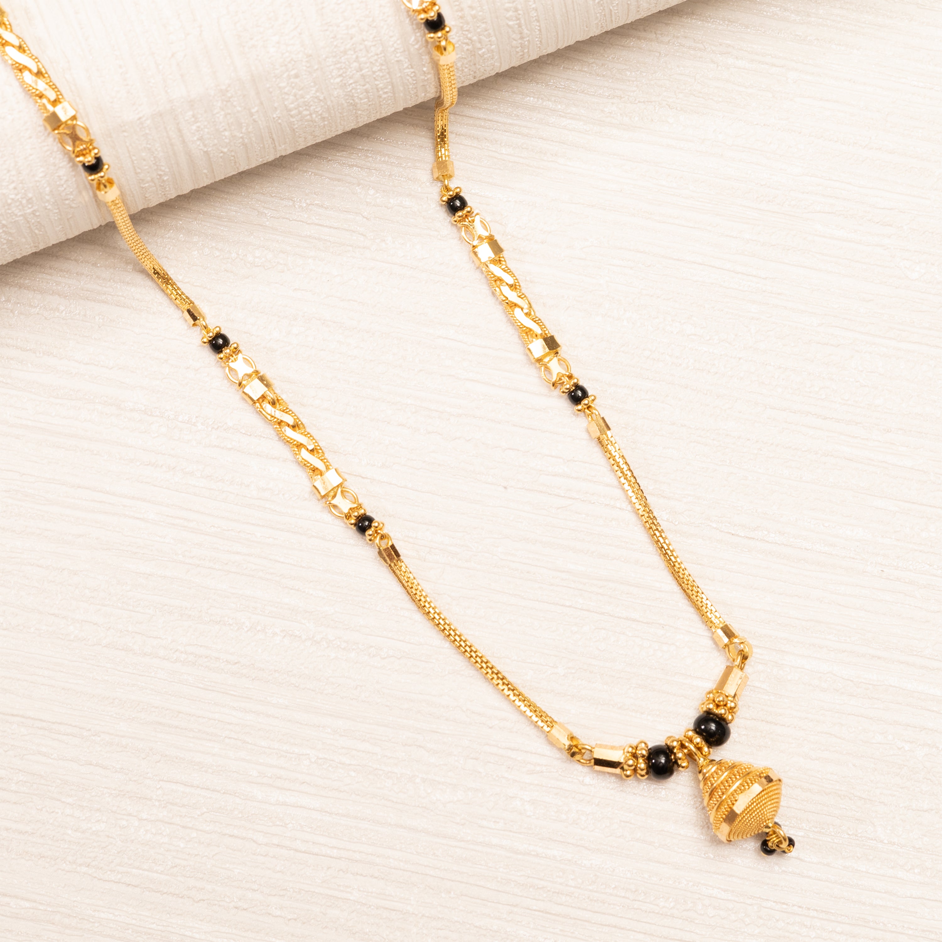 Gold Mangalsutra MLJ-780